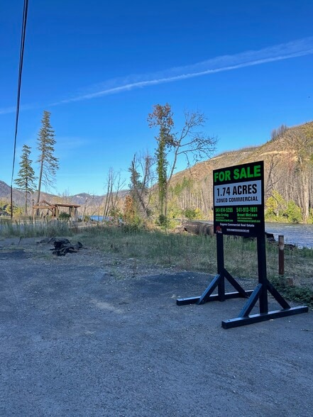 50660 McKenzie Hwy, Vida, OR for sale - Building Photo - Image 1 of 7