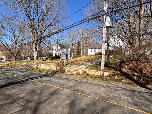 38 Portland Ave, Redding, CT for sale - Building Photo - Image 3 of 5