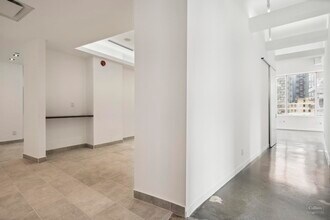 477 Richmond St W, Toronto, ON for lease Interior Photo- Image 2 of 8
