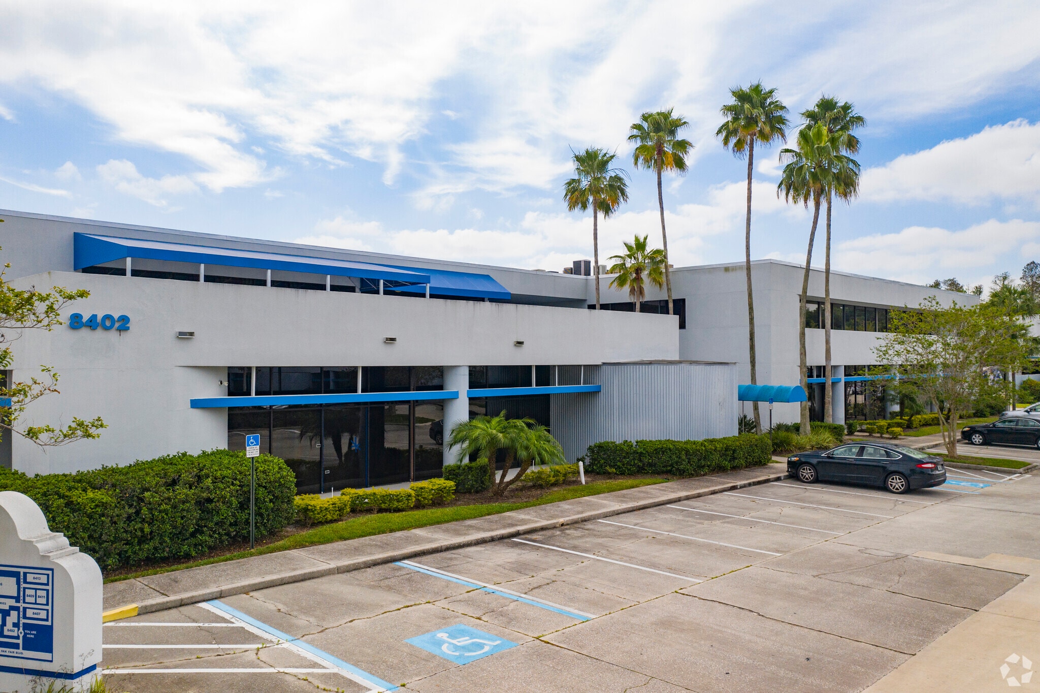 8402 Laurel Fair Cir, Tampa, FL à louer Photo principale- Image 1 de 6