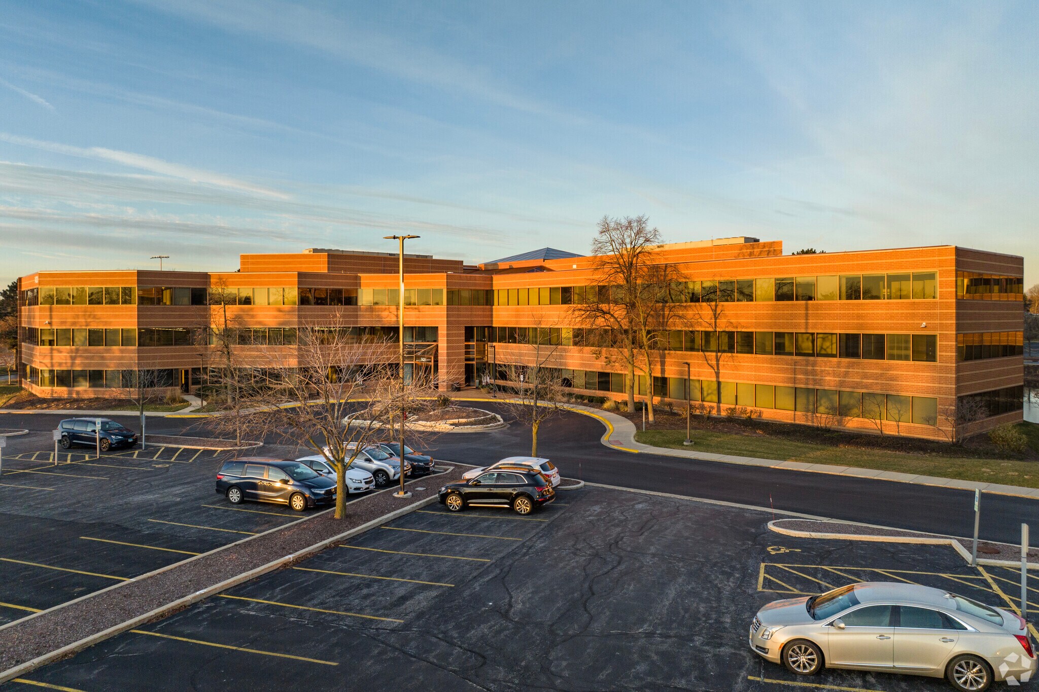 1420 Kensington Rd, Oak Brook, IL à louer Photo du bâtiment- Image 1 de 9