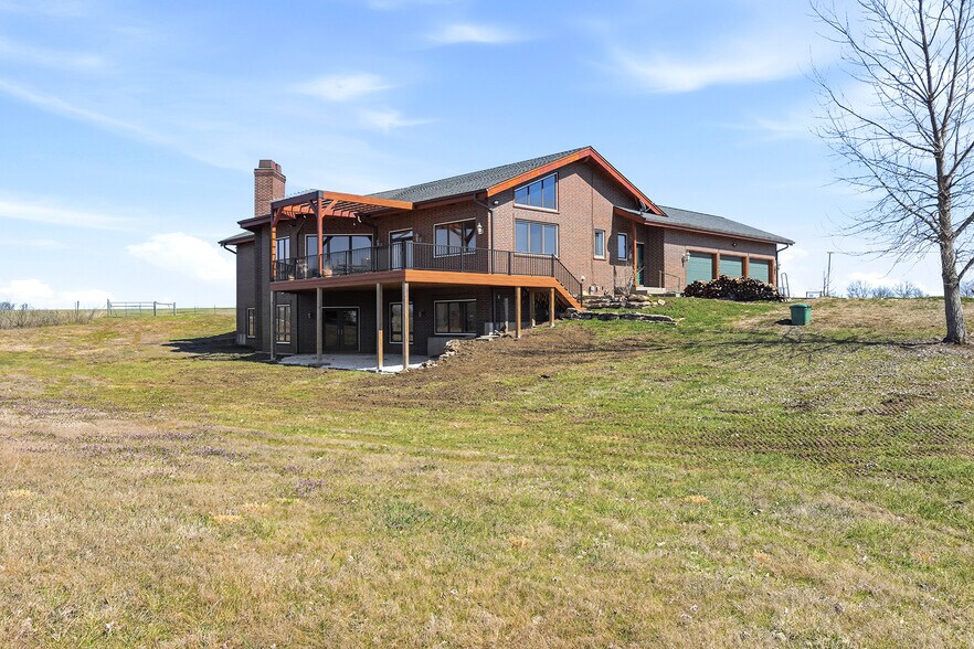 32846 Block Rd, Paola, KS à vendre - Photo du bâtiment - Image 3 de 36