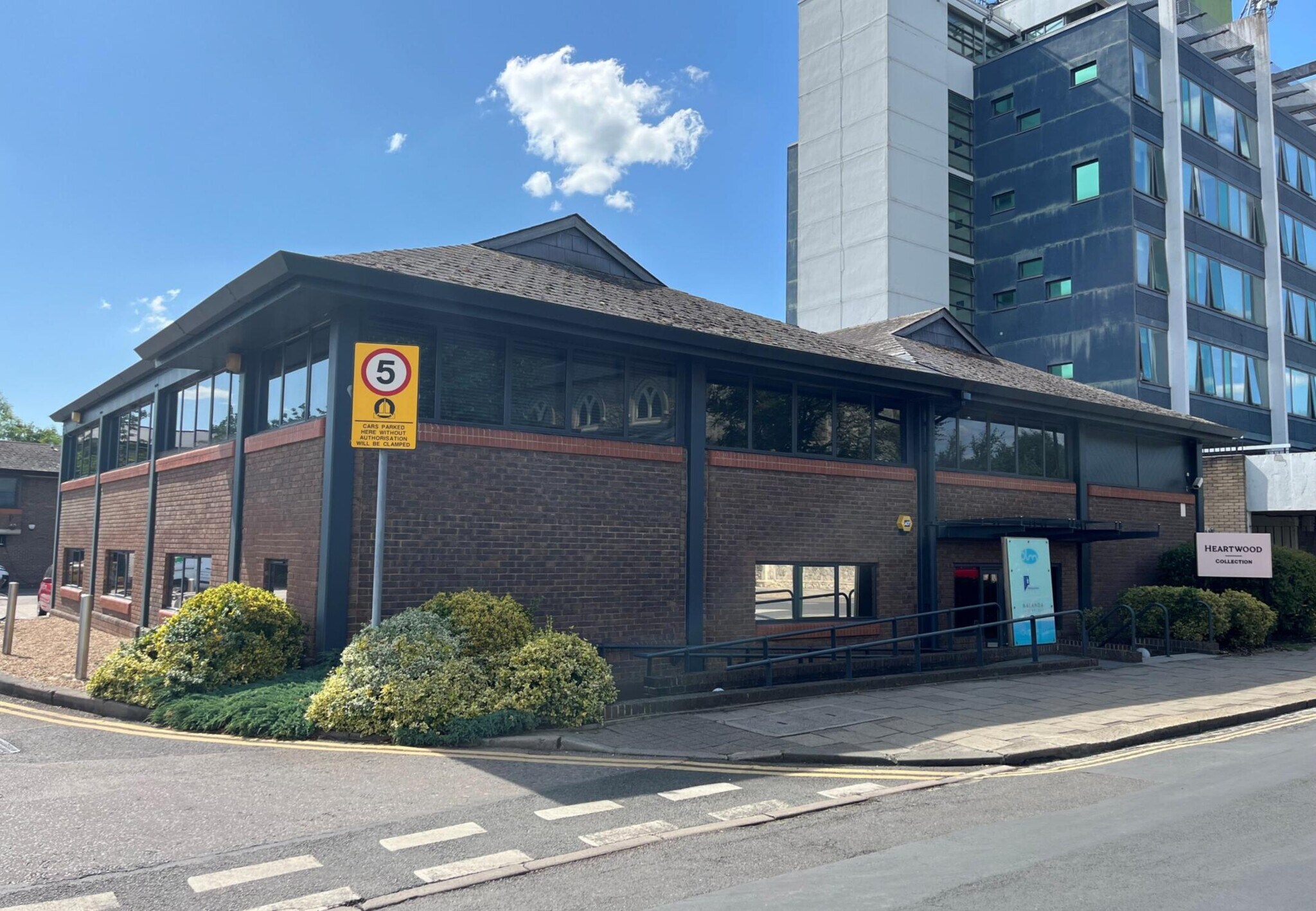 10 Station Rd, Teddington à vendre Photo du bâtiment- Image 1 de 5