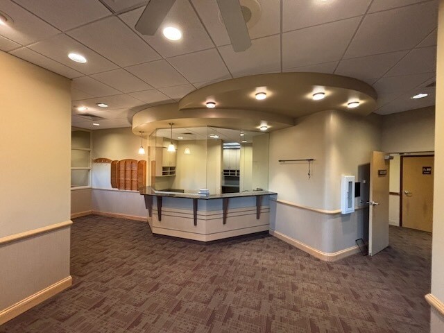 7240 S US 231, Huntingburg, IN à louer - Photo du bâtiment - Image 2 de 13