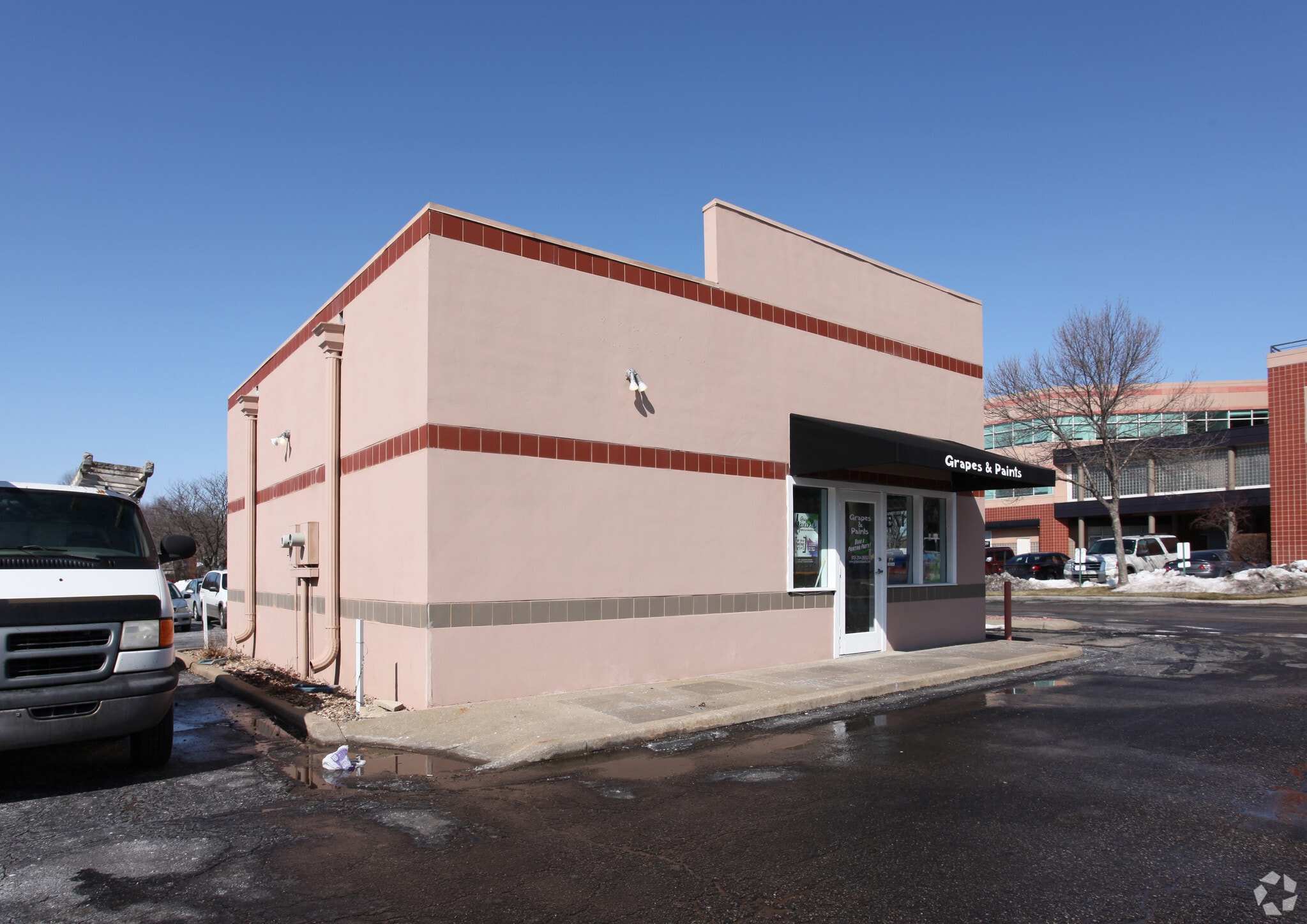 7175 W 95th St, Overland Park, KS for sale Primary Photo- Image 1 of 2