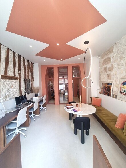 37 Rue Beauregard, Paris à louer - Photo du bâtiment - Image 1 de 5