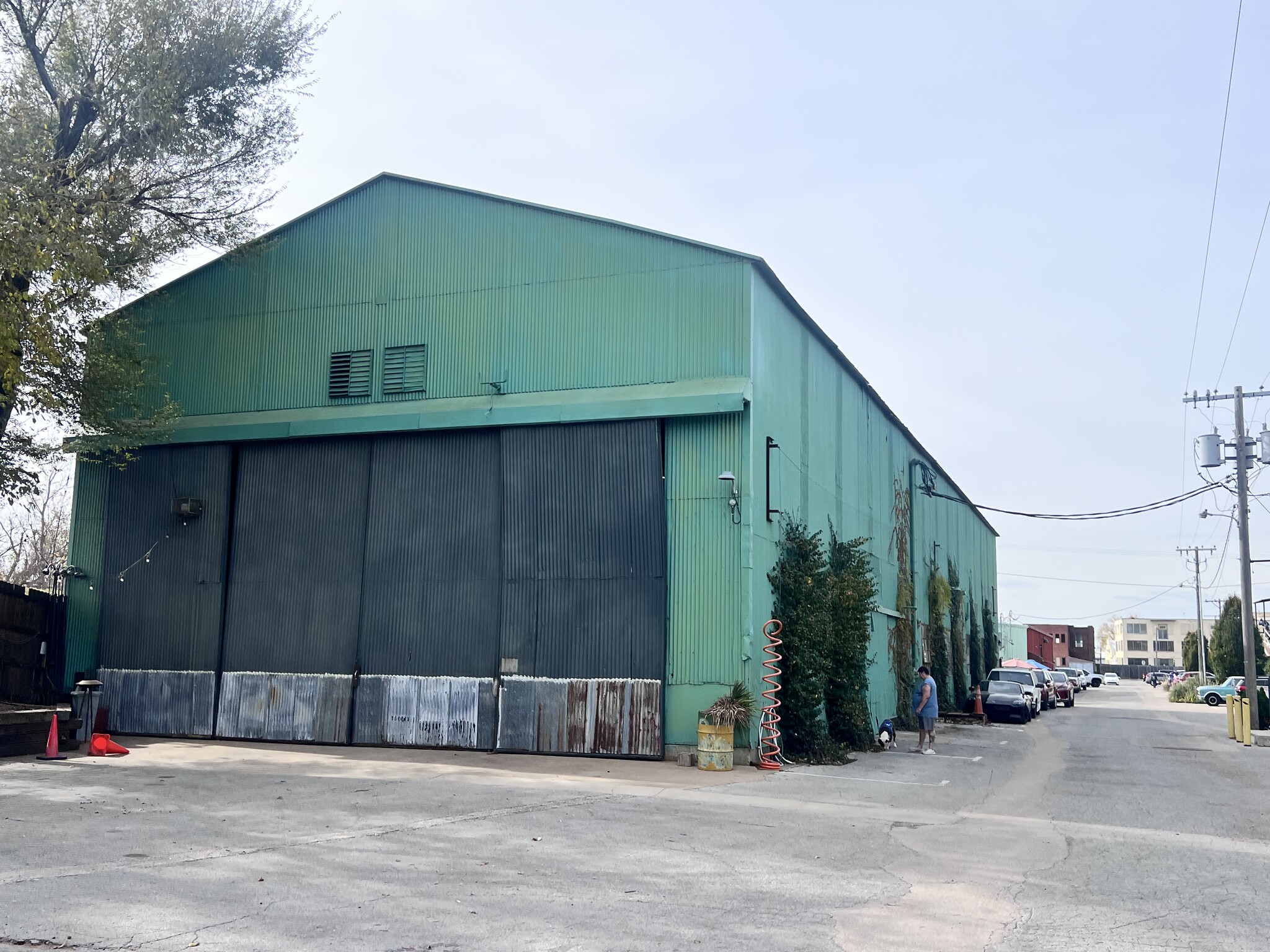 3306 Charles Page Blvd, Tulsa, OK à louer Photo intérieure- Image 1 de 11