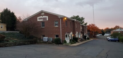 20 John Marshall St, Warrenton, VA à louer Photo intérieure- Image 1 de 12