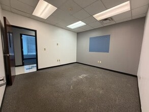 1423 Stockbridge Rd, Jonesboro, GA for lease Interior Photo- Image 1 of 24