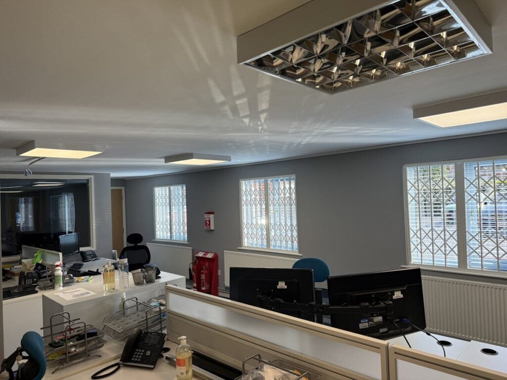 Hewell Rd, Barnt Green à louer Photo intérieure- Image 1 de 2