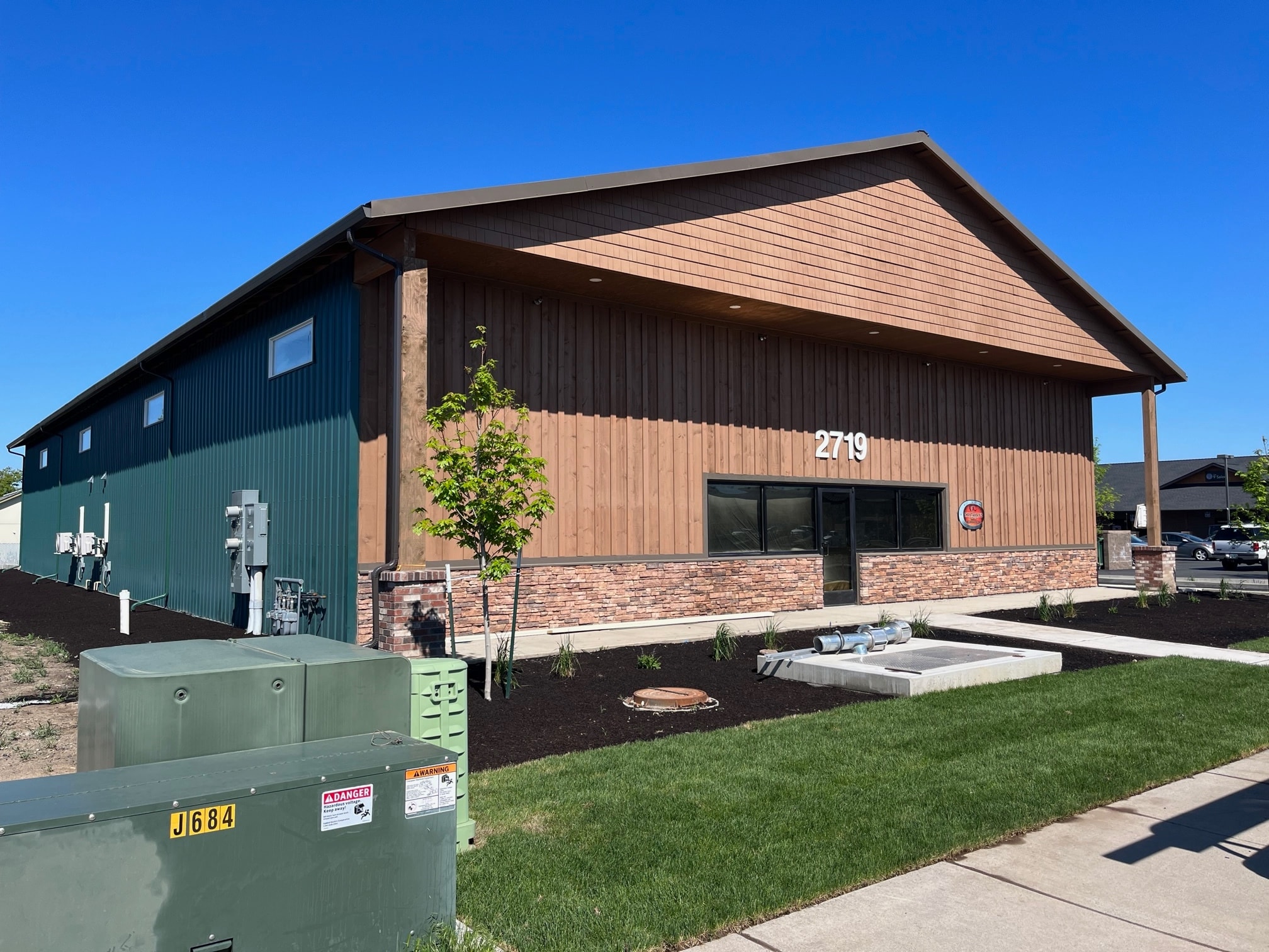 2719 NW 7th st, Redmond, OR for lease Primary Photo- Image 1 of 2