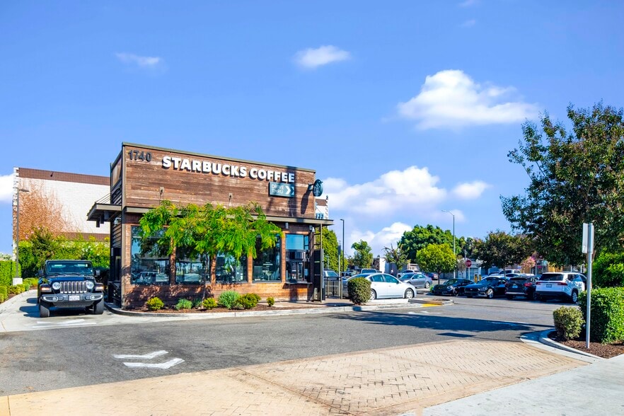 1740 Centinela Ave, Inglewood, CA for sale - Building Photo - Image 3 of 7