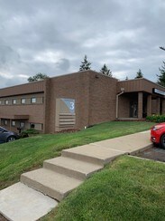 Plus de détails pour 830 Bethesda Dr, Zanesville, OH - Bureau à louer