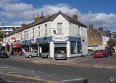 337-339 Haydons Rd, London for lease - Building Photo - Image 2 of 6