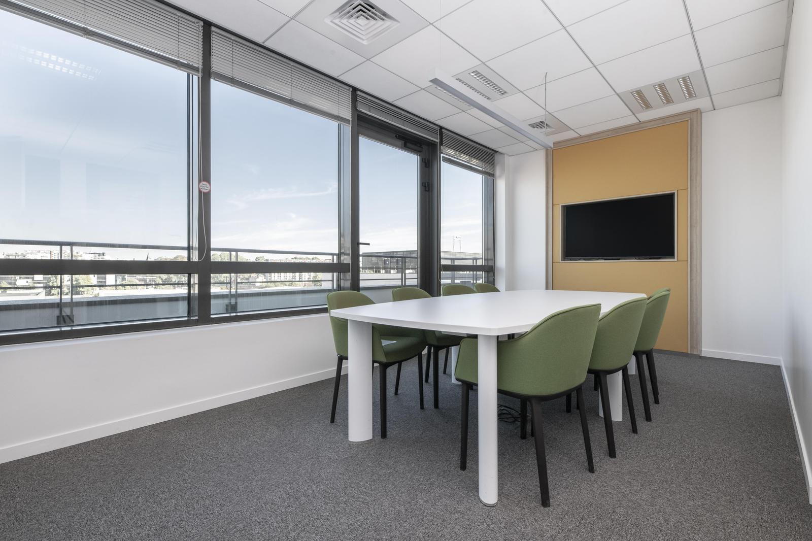 5 Rue Charles De Gaulle, Alfortville for lease Interior Photo- Image 1 of 11