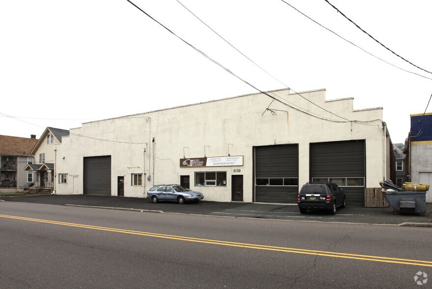 639-645 South Ave, Garwood, NJ à vendre - Photo du bâtiment - Image 2 de 11