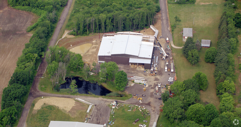 5205 Cleveland Massillon Rd, Norton, OH à louer - Photo du bâtiment - Image 1 de 18