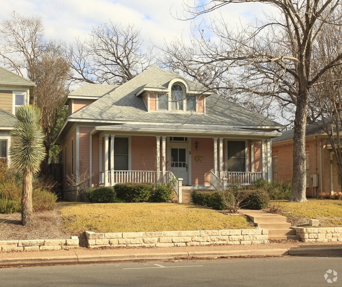 812 W 10th St, Austin, TX for sale - Primary Photo - Image 1 of 2