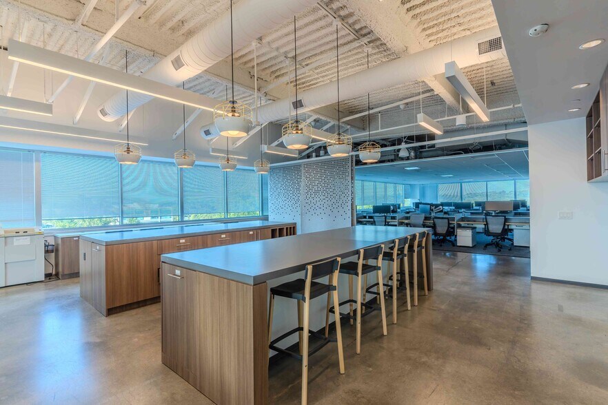 3800 Horizon Blvd, Feasterville Trevose, PA à louer - Photo intérieure - Image 2 de 21