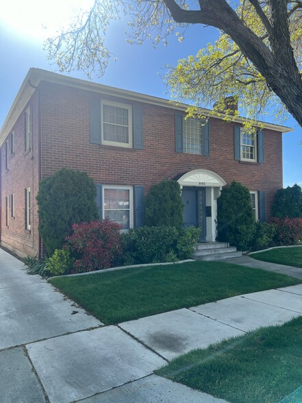 820 S Arlington Ave, Reno, NV for sale - Primary Photo - Image 1 of 1