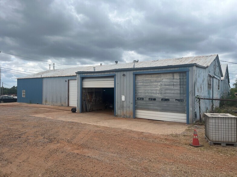 2740 S High Ave, Oklahoma City, OK for sale - Primary Photo - Image 1 of 6