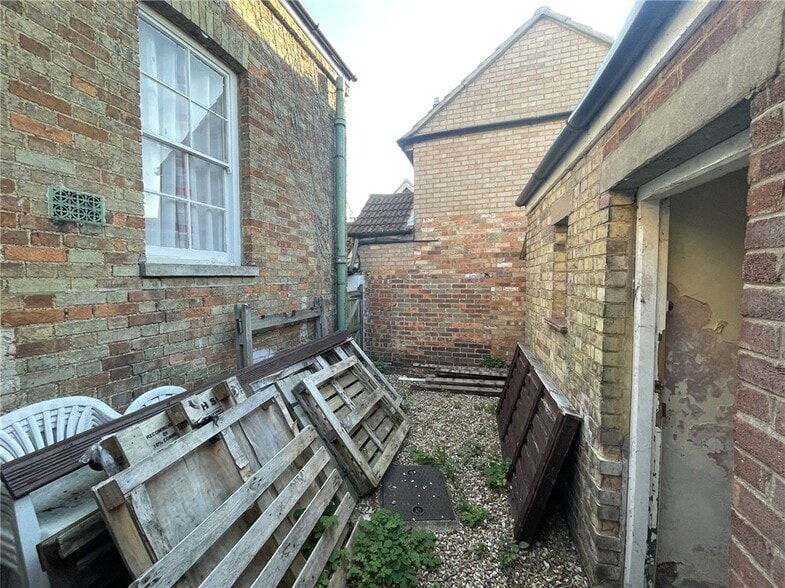 22A Bedford Road, Bedford for sale - Interior Photo - Image 3 of 8