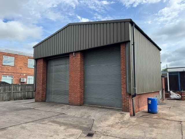 Lichfield Rd, Tamworth for sale Building Photo- Image 1 of 14