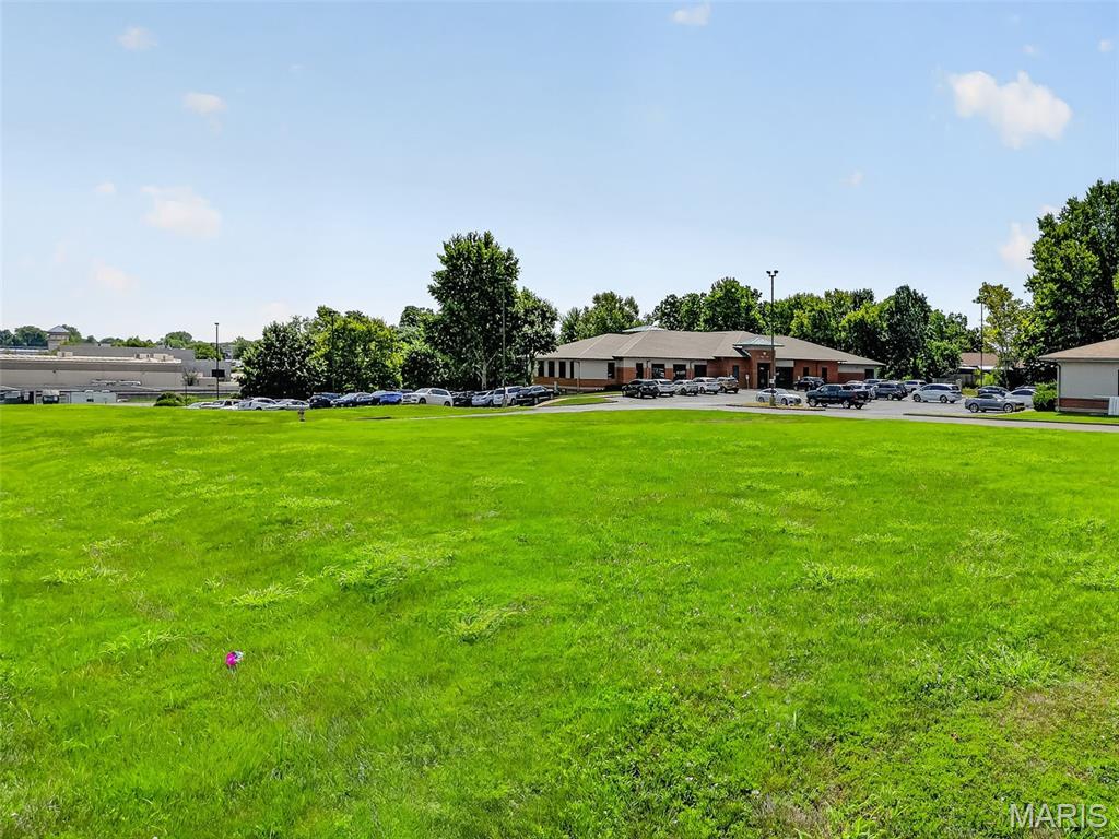 0 Blue Springs, Saint Peters, MO à vendre Photo principale- Image 1 de 24