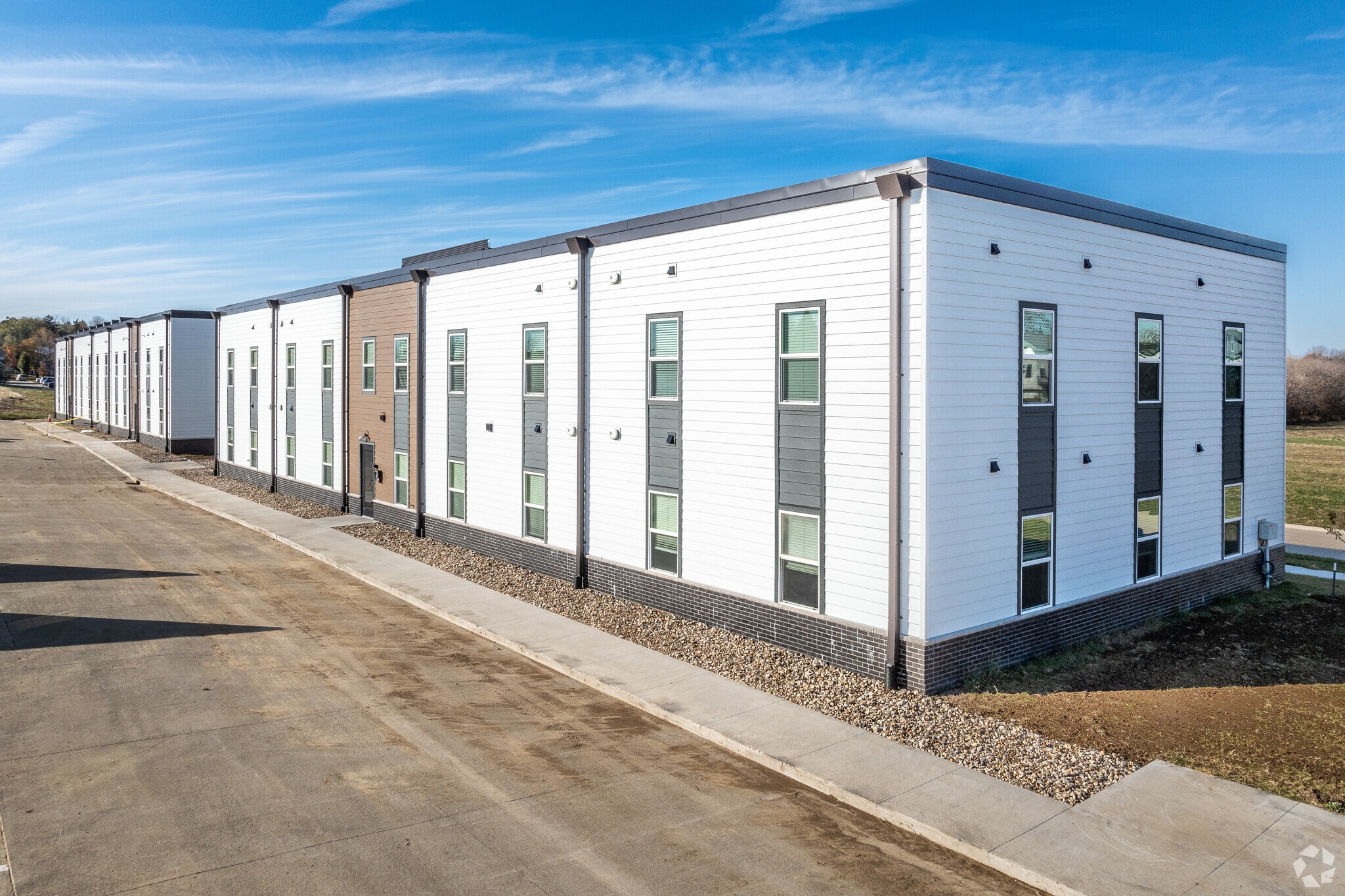 3701-3761 Eastbrook Dr, Iowa City, IA for sale Primary Photo- Image 1 of 19