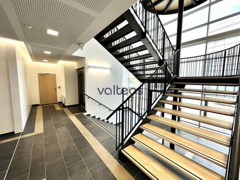9 Rue Du Professeur Pierre Vellas, Toulouse à louer - Photo intérieure - Image 2 de 8