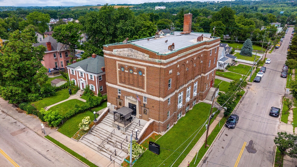 6819 Vine St, Cincinnati, OH à vendre - Photo du bâtiment - Image 2 de 21