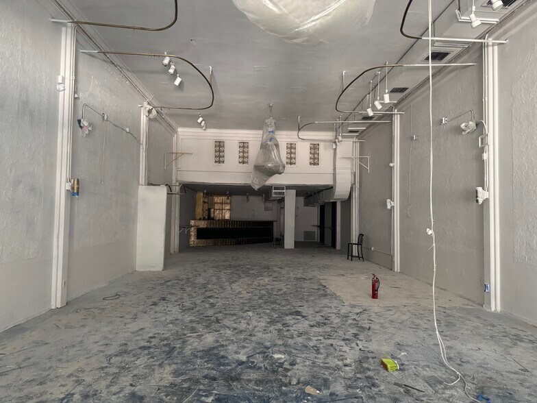 1929 Hollywood Blvd, Hollywood, FL à louer - Photo du bâtiment - Image 3 de 8