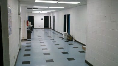 91-24 144th Pl, Jamaica, NY for lease Building Photo- Image 1 of 4