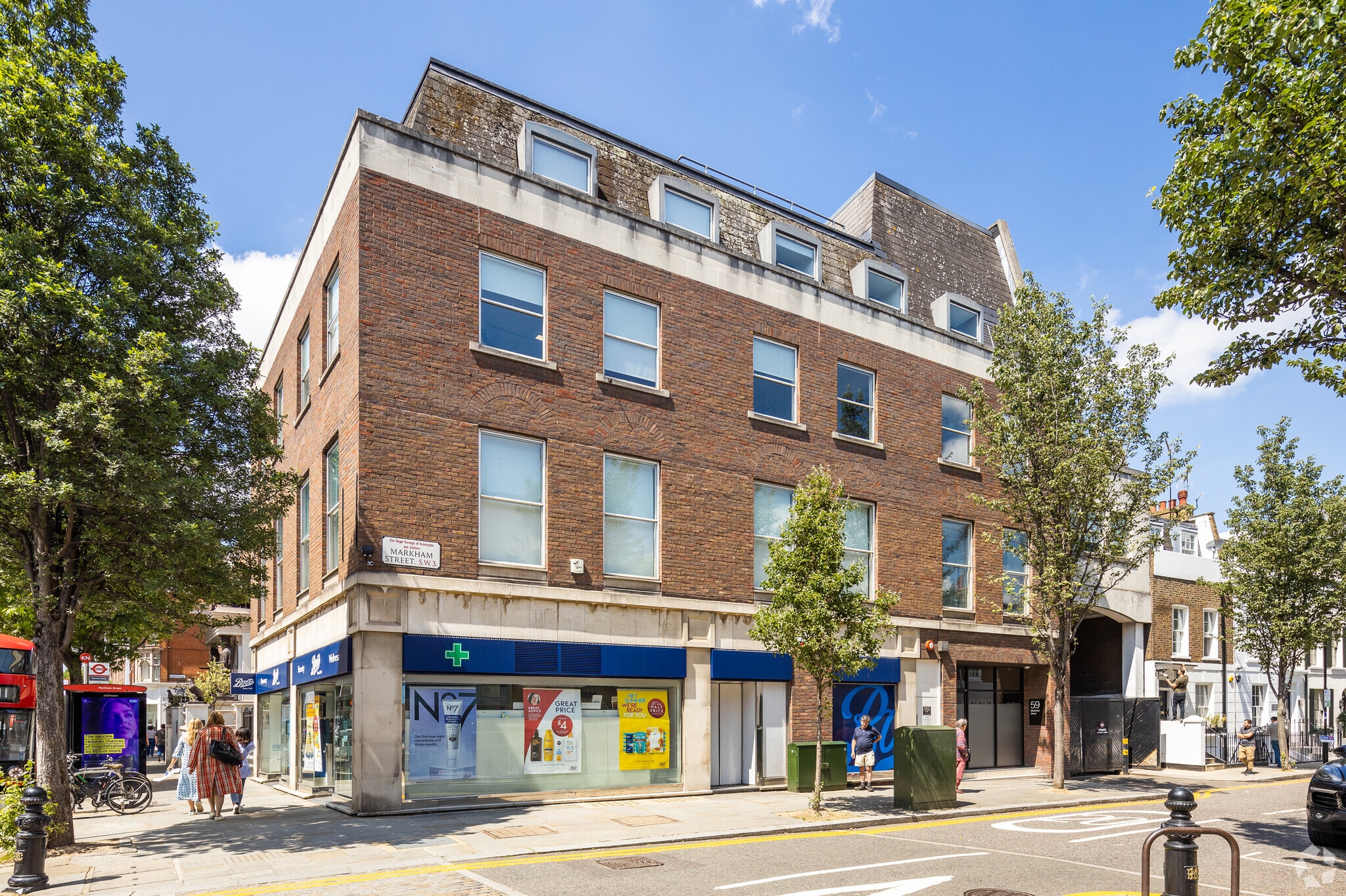 2 Jubilee Pl, London for lease Building Photo- Image 1 of 3
