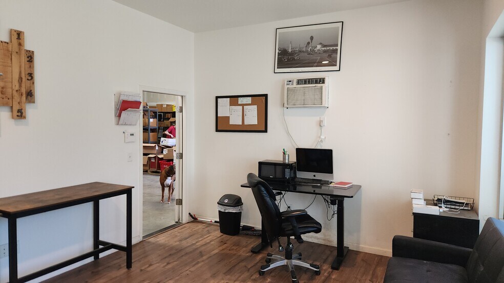 38 Bellarmine Ct, Chico, CA à vendre - Photo du bâtiment - Image 3 de 7