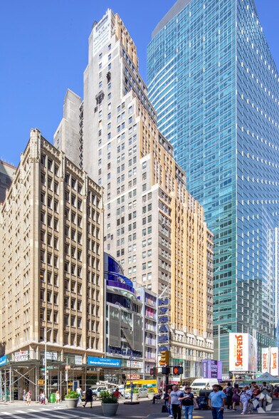 1441 Broadway, New York, NY à louer - Photo du bâtiment - Image 3 de 26