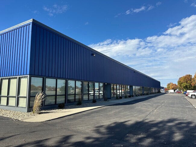 More details for 3670 Parkway Ln, Hilliard, OH - Flex for Lease