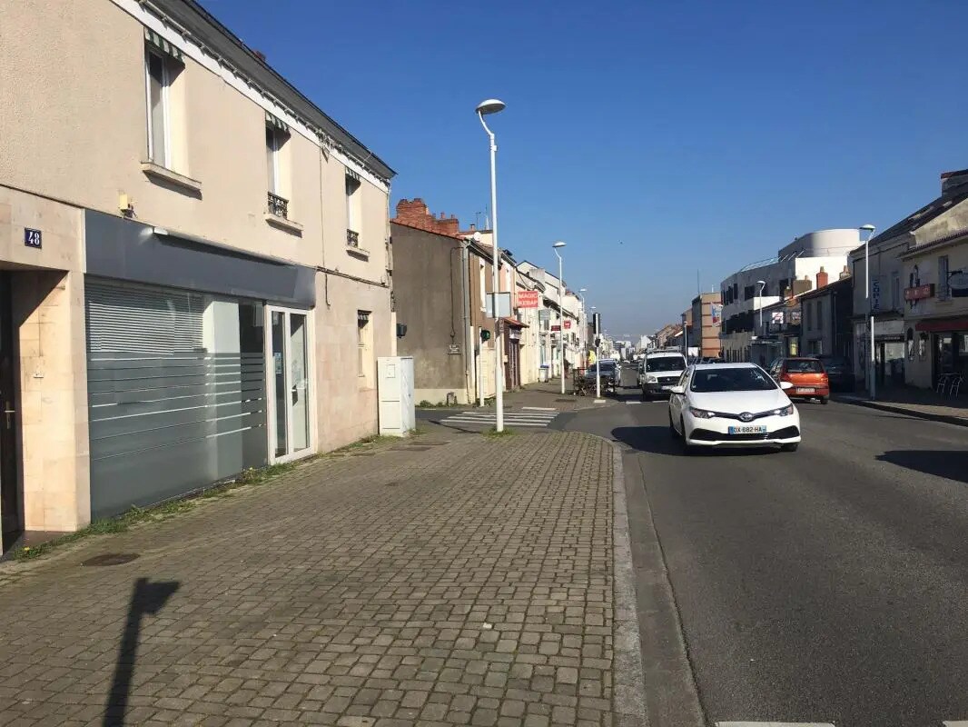 48 Rue Aristide Briand, Rezé à louer Photo du bâtiment- Image 1 de 3