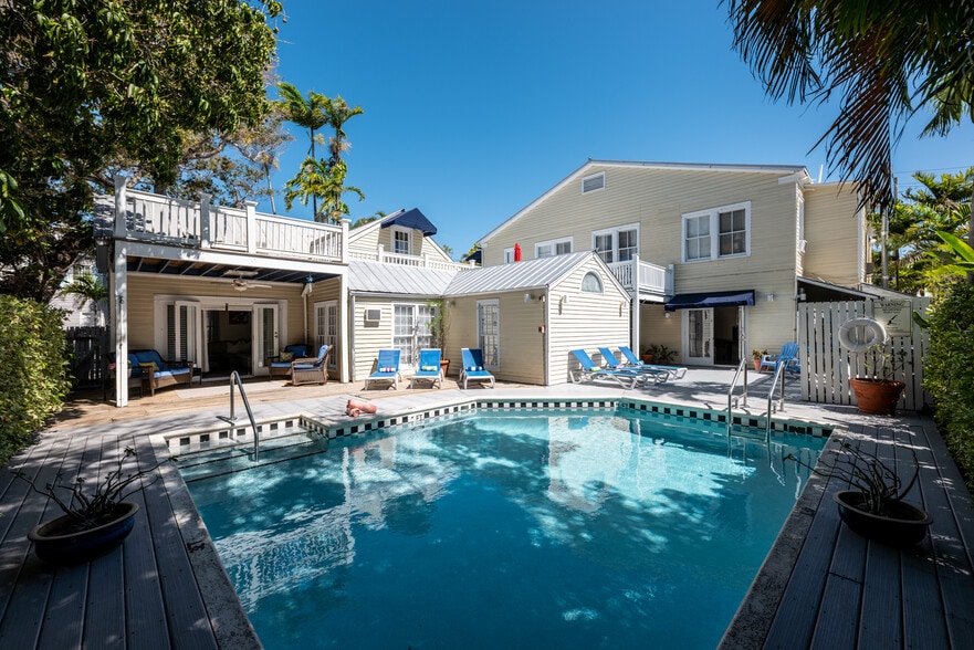 412 Frances St, Key West, FL à vendre - Photo du bâtiment - Image 2 de 46