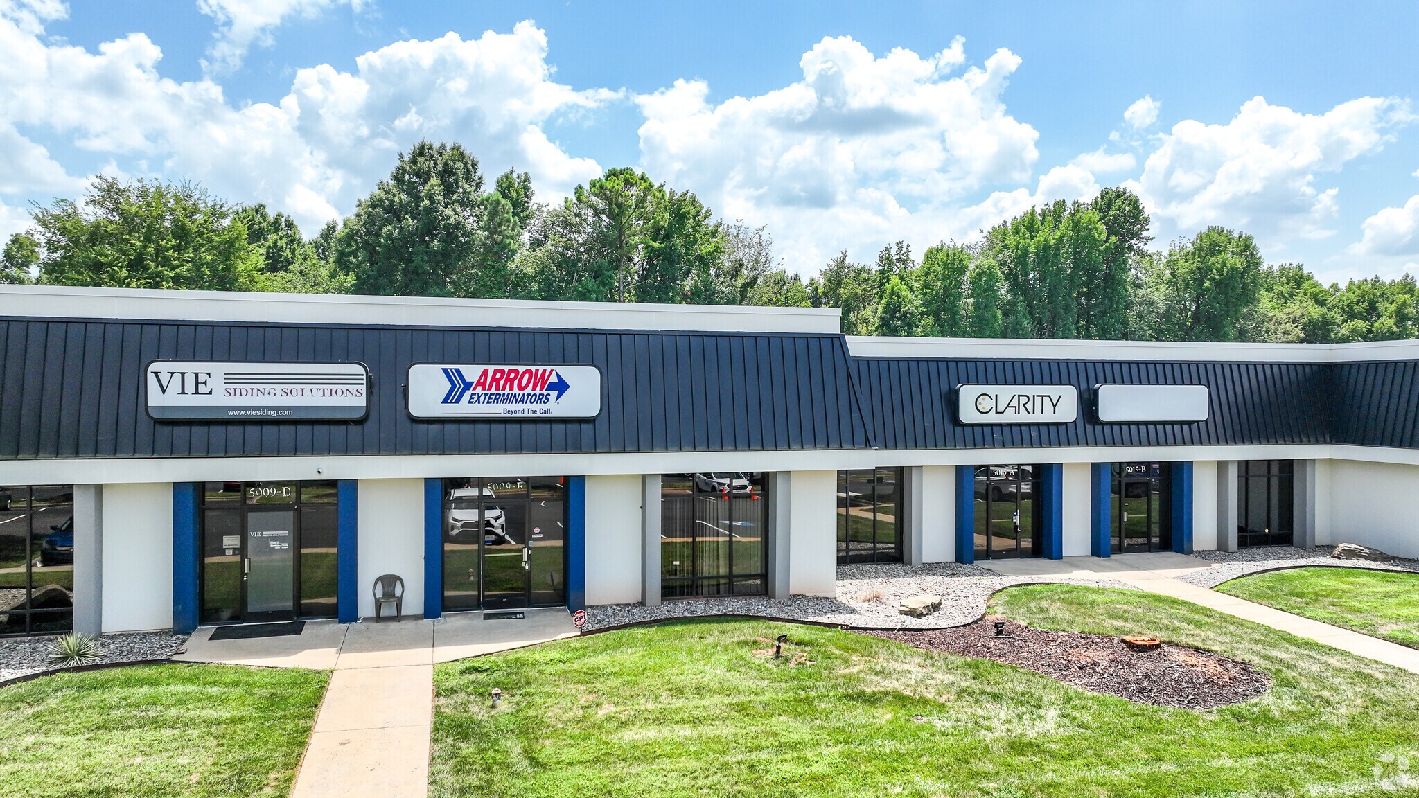 5009-5015 W WT Harris Blvd, Charlotte, NC for lease Building Photo- Image 1 of 20