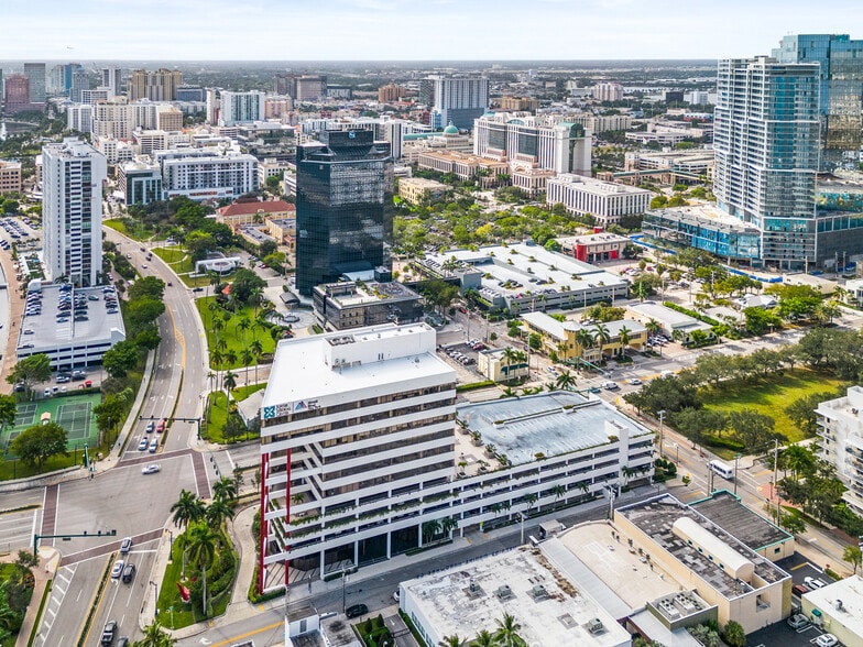 625 N Flagler Dr, West Palm Beach, FL for lease - Building Photo - Image 3 of 17