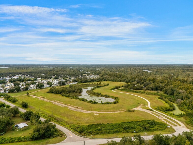 9881 & 9981 SW Lettuce Lake ave, Arcadia, FL à vendre - Photo du bâtiment - Image 2 de 9