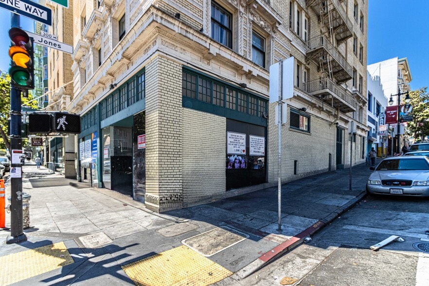 308 Eddy St, San Francisco, CA à louer - Photo du bâtiment - Image 2 de 5