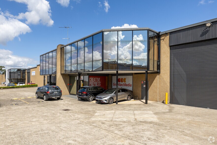 167 Prospect Hwy, Seven Hills à louer - Photo du bâtiment - Image 3 de 4