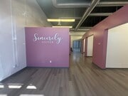 Clean Office Photo 1