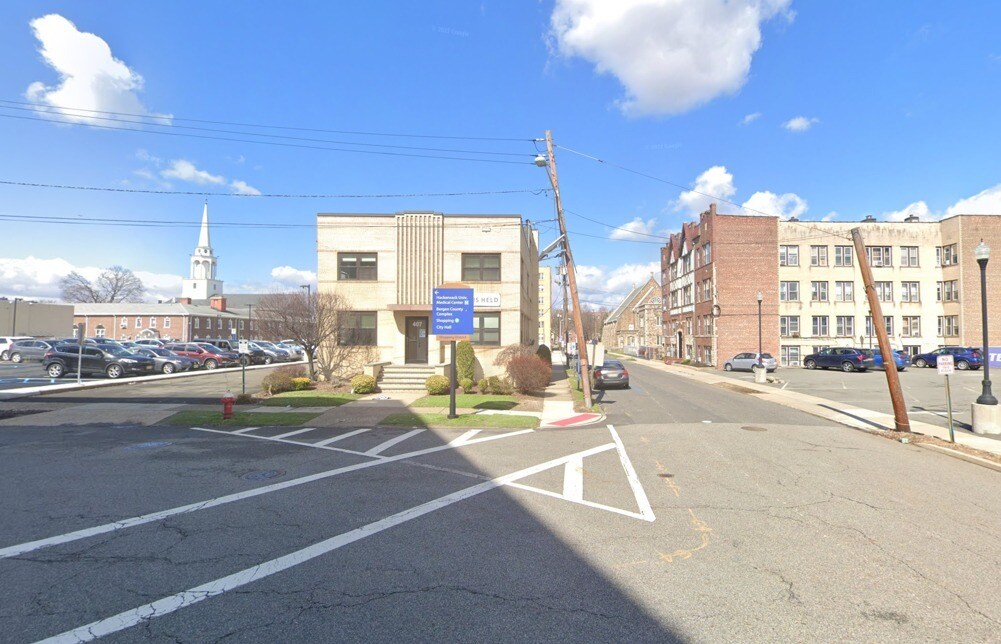 407 State St, Hackensack, NJ à vendre Photo du bâtiment- Image 1 de 4