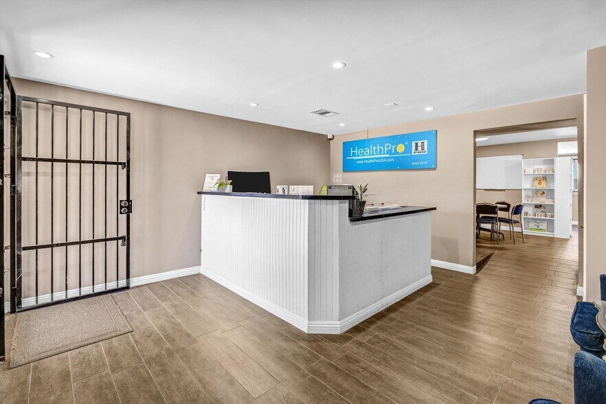 5604-5608 Rosemead Blvd, Temple City, CA à louer - Photo du bâtiment - Image 3 de 24