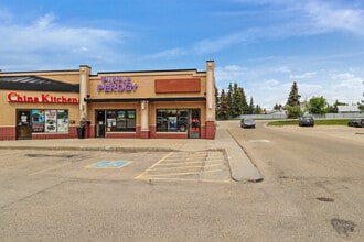 993 Fir St, Edmonton, AB à louer Photo du bâtiment- Image 1 de 1