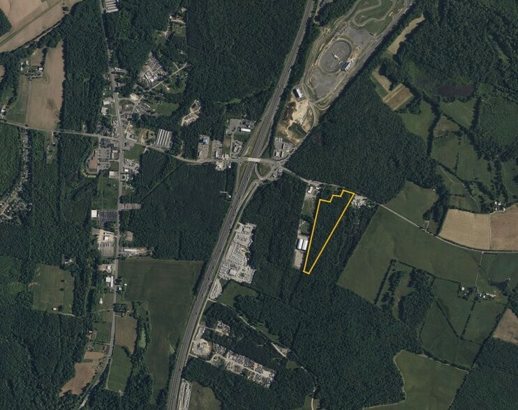 4906 Mudd Tavern, Woodford, VA for sale - Primary Photo - Image 1 of 2