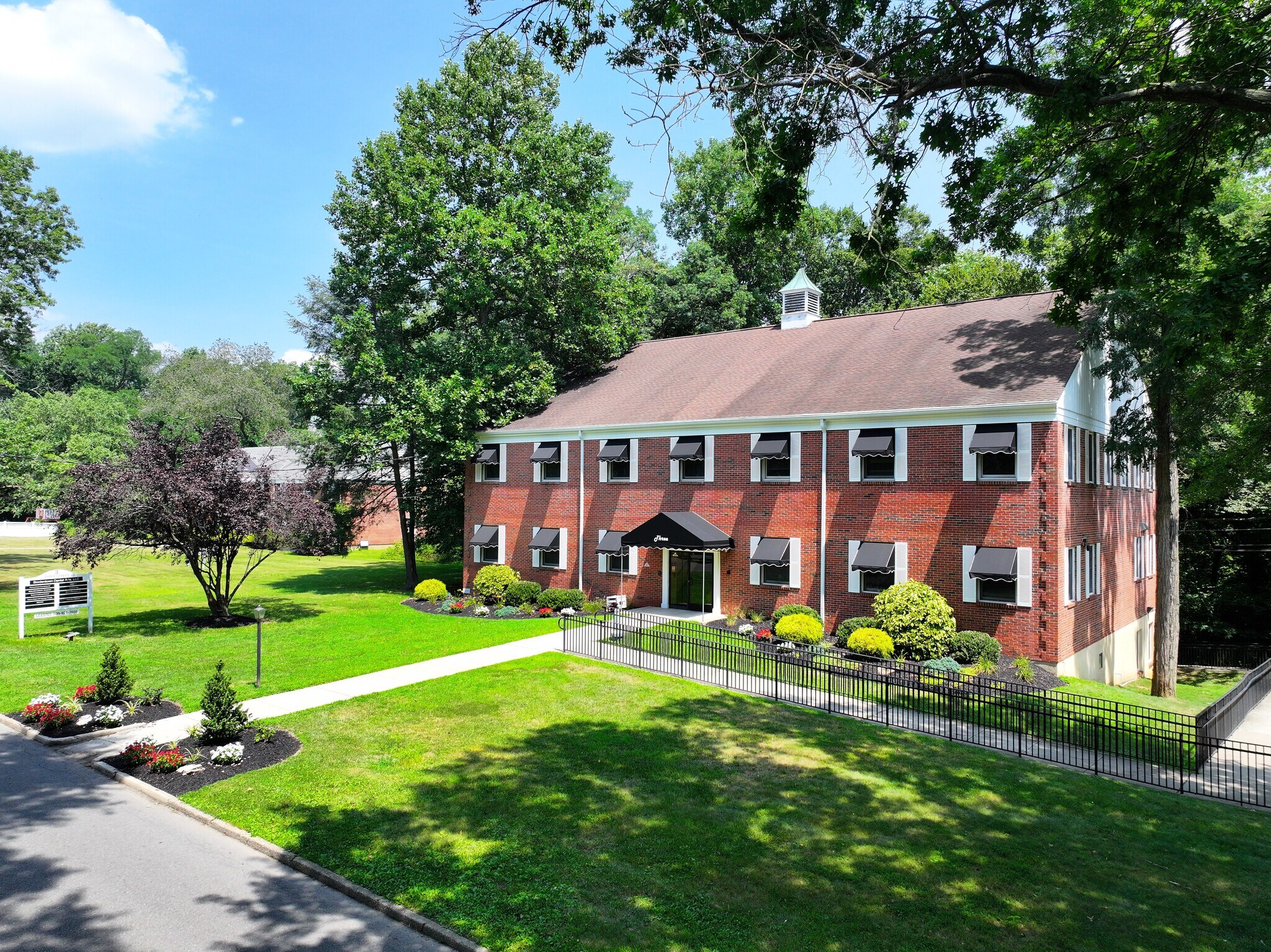 3 3rd St, Bordentown, NJ à louer Photo du bâtiment- Image 1 de 8